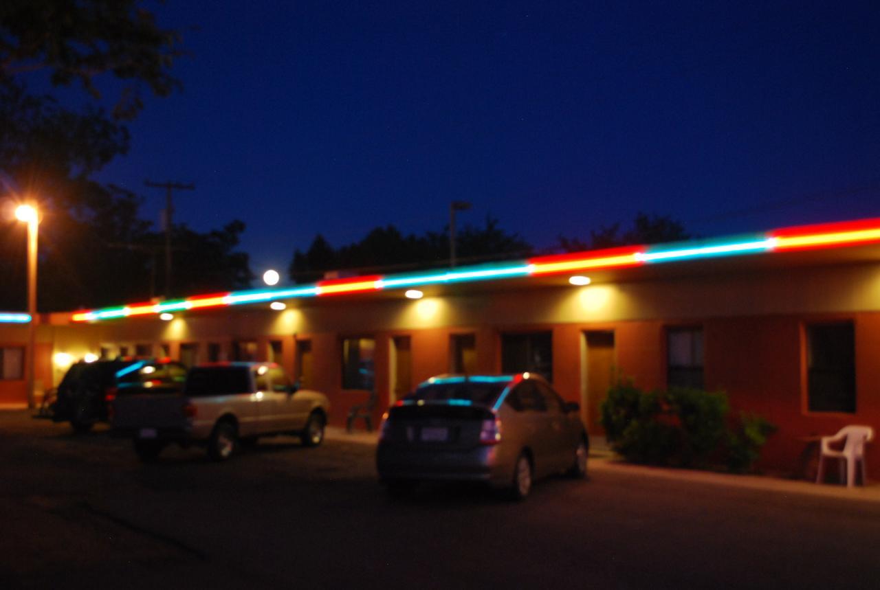 كاناب Sun -N- Sand Motel المظهر الخارجي الصورة
